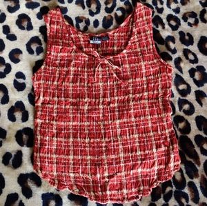 SOLD......💚 90's VTG Super Cute Check Top